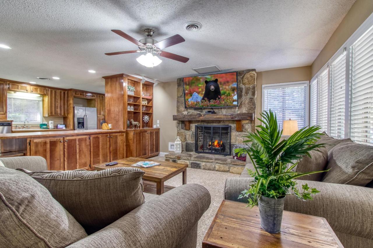 Hidden Memories, Hot Tub, 1089 Of Free Attraction Tickets For Each Paid Day, Dollywood And More Gatlinburg Exteriér fotografie