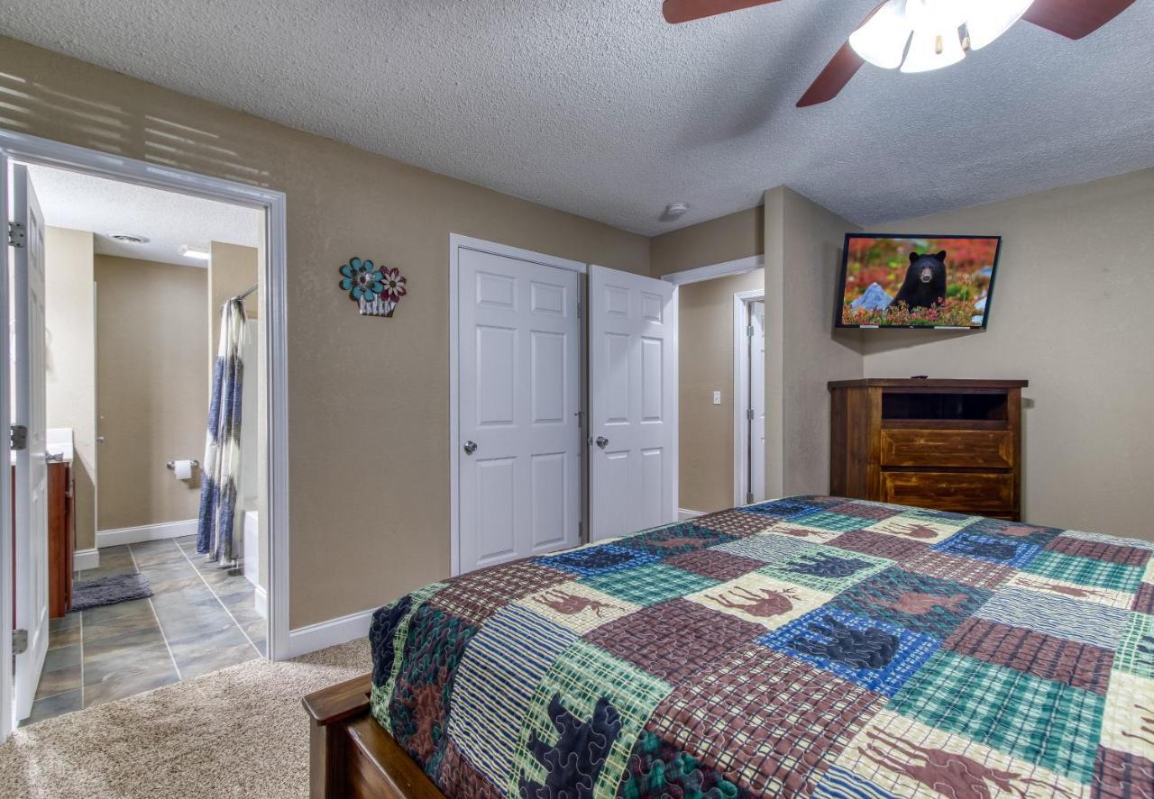 Hidden Memories, Hot Tub, 1089 Of Free Attraction Tickets For Each Paid Day, Dollywood And More Gatlinburg Exteriér fotografie